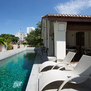 Hotel Muntri Grove, Georgetown